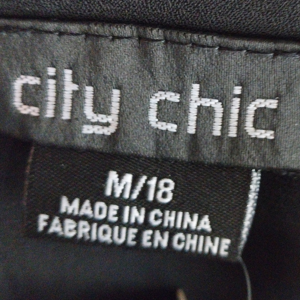 City Chic Black & Purple Floral Print Faux Wrap Balloon Sleeve Midi Dress NWT - Picture 3 of 9